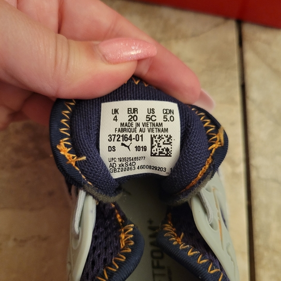 Puma baby running shoes brand new sz5 - Picture 4 of 6